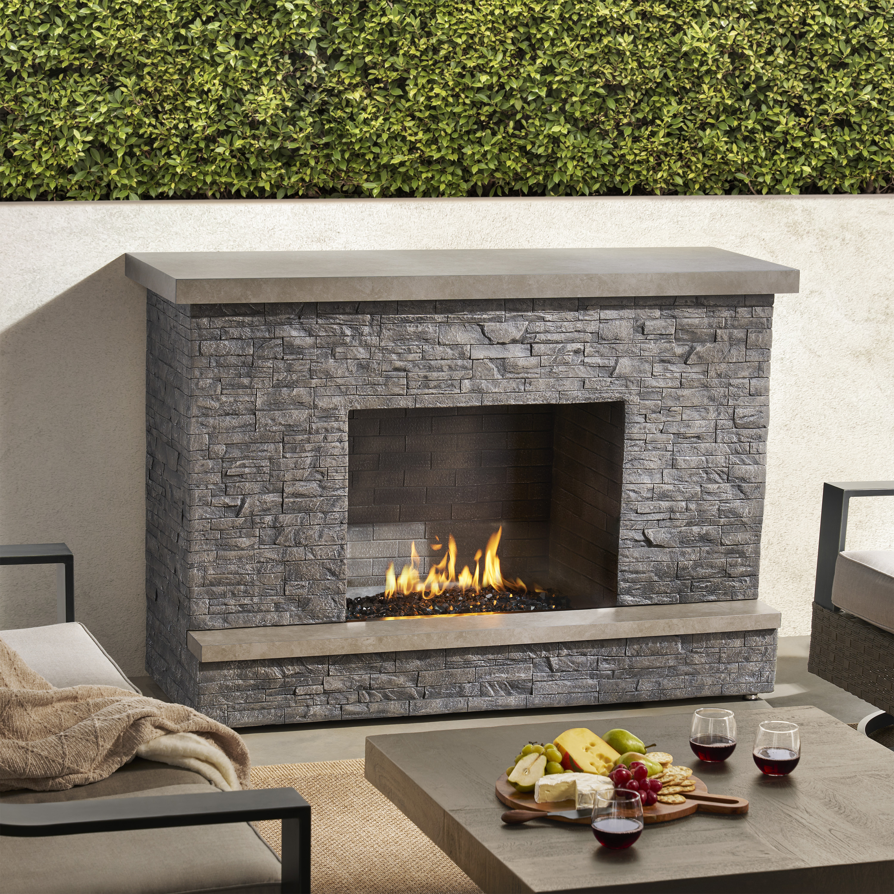 Prokan－Member's Mark 67 Inches Outdoor Gas Fireplace